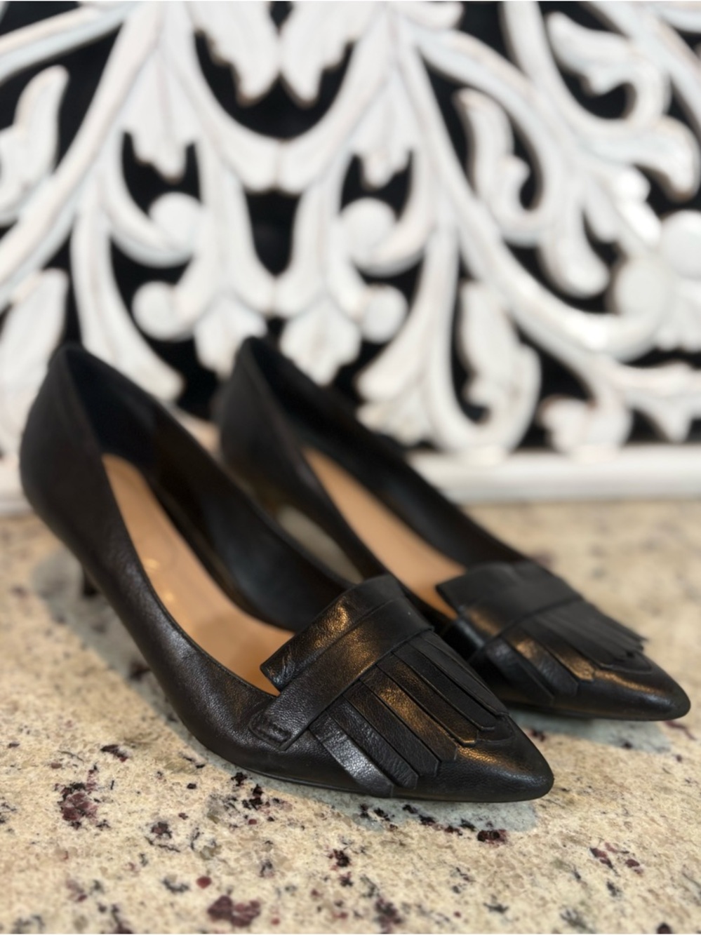 Aldo Womens Black Leather Pointed Fringe Kitten Heels Size 6.5 - Picture 2 of 15